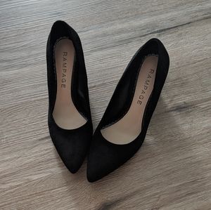 Rampage Pointed Toe Heals